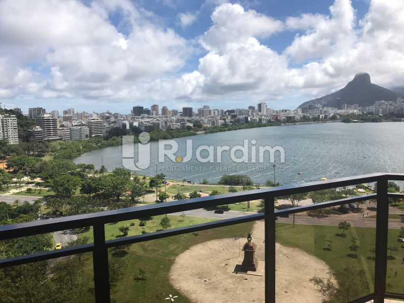 Conheça Vista da varanda do imóvel - Apartamento para alugar Avenida Epitácio Pessoa,Lagoa, Zona Sul,Rio de Janeiro - R$ 7.500 - LAAP31862 - 3 Vista da varanda - Apartamento para alugar Avenida Epitácio Pessoa,Lagoa, Zona Sul,Rio de Janeiro - R$ 7.500 - LAAP31862 - 3