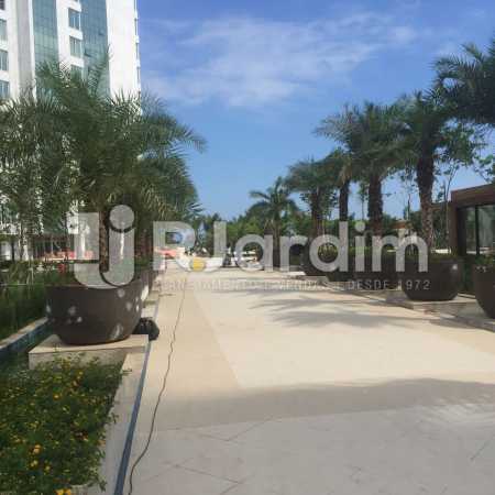 Conheça EXTERNA do imóvel - Compra Venda Avaliação Imóveis Apartamento Barra da Tijuca 4 Quartos - LAAP40719 - 5 EXTERNA - Compra Venda Avaliação Imóveis Apartamento Barra da Tijuca 4 Quartos - LAAP40719 - 5
