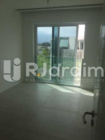 Conheça QUARTO do imóvel - Compra Venda Avaliação Imóveis Apartamento Barra da Tijuca 4 Quartos - LAAP40719 - 16 QUARTO - Compra Venda Avaliação Imóveis Apartamento Barra da Tijuca 4 Quartos - LAAP40719 - 16