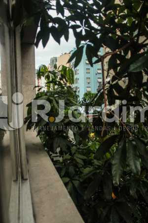 Conheça Vista da janela do imóvel - Compra Venda Avaliação Imóveis Apartamento Copacabana 4 Quartos - LAAP40721 - 21 Vista da janela - Compra Venda Avaliação Imóveis Apartamento Copacabana 4 Quartos - LAAP40721 - 21