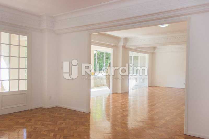 Conheça sala do imóvel - Compra Venda Avaliação Imóveis Apartamento Flamengo 4 Quartos - LAAP40722 - 9 sala - Compra Venda Avaliação Imóveis Apartamento Flamengo 4 Quartos - LAAP40722 - 9