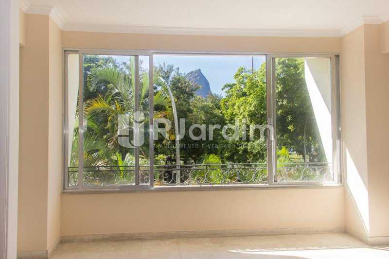 Conheça vista da sala do imóvel - Compra Venda Avaliação Imóveis Apartamento Flamengo 4 Quartos - LAAP40722 - 3 vista da sala - Compra Venda Avaliação Imóveis Apartamento Flamengo 4 Quartos - LAAP40722 - 3