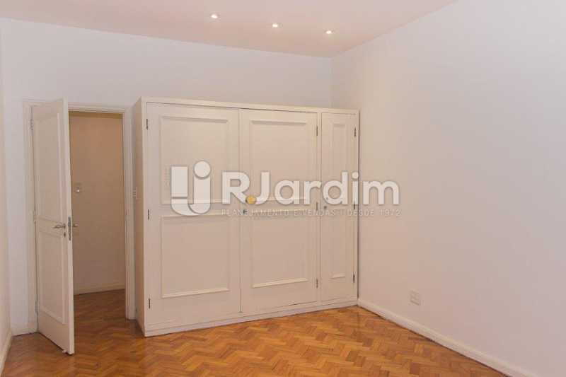 Conheça quarto do imóvel - Compra Venda Avaliação Imóveis Apartamento Flamengo 4 Quartos - LAAP40722 - 16 quarto - Compra Venda Avaliação Imóveis Apartamento Flamengo 4 Quartos - LAAP40722 - 16