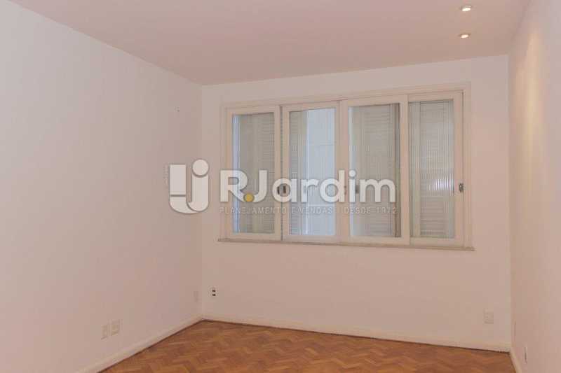 Conheça quarto do imóvel - Compra Venda Avaliação Imóveis Apartamento Flamengo 4 Quartos - LAAP40722 - 17 quarto - Compra Venda Avaliação Imóveis Apartamento Flamengo 4 Quartos - LAAP40722 - 17