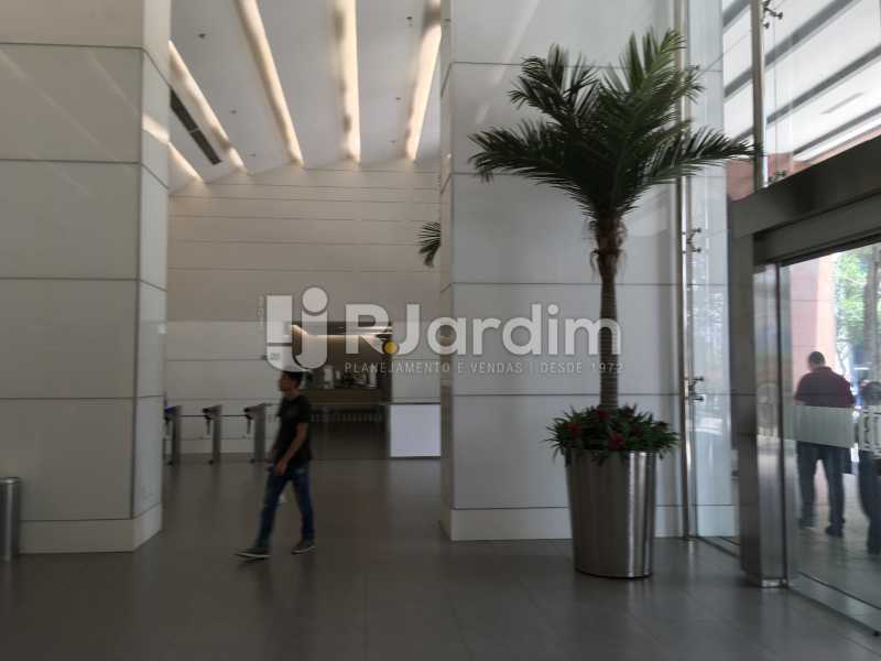 Conheça acesso a recepção do imóvel - Andar Avenida Rio Branco,Centro, Zona Central,Rio de Janeiro, RJ À Venda, 1745m² - LAAN00031 - 12 acesso a recepção - Andar Avenida Rio Branco,Centro, Zona Central,Rio de Janeiro, RJ À Venda, 1745m² - LAAN00031 - 12