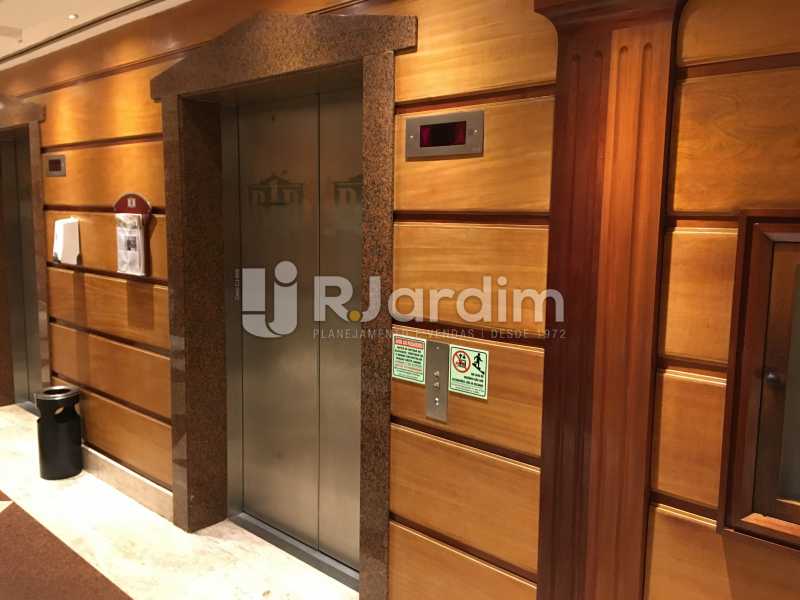 Conheça elevadores do imóvel - Andar Avenida Rio Branco,Centro, Zona Central,Rio de Janeiro, RJ À Venda, 1745m² - LAAN00031 - 14 elevadores - Andar Avenida Rio Branco,Centro, Zona Central,Rio de Janeiro, RJ À Venda, 1745m² - LAAN00031 - 14