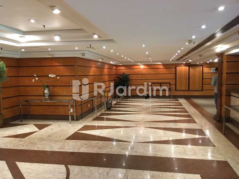 Conheça corredor elevador do imóvel - Andar Avenida Rio Branco,Centro, Zona Central,Rio de Janeiro, RJ À Venda, 1745m² - LAAN00031 - 9 corredor elevador - Andar Avenida Rio Branco,Centro, Zona Central,Rio de Janeiro, RJ À Venda, 1745m² - LAAN00031 - 9