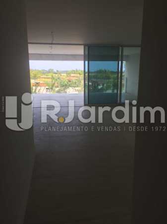 Conheça SALA do imóvel - Compra Venda Avaliação Imóveis Apartamento Barra da Tijuca 4 Quartos - LAAP40723 - 9 SALA - Compra Venda Avaliação Imóveis Apartamento Barra da Tijuca 4 Quartos - LAAP40723 - 9