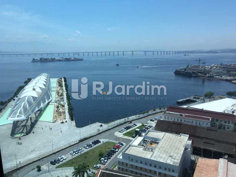 Conheça vista da sala do imóvel - Sala Comercial Para Alugar - Centro - Rio de Janeiro - RJ - LASL00179 - 3 vista da sala - Sala Comercial Para Alugar - Centro - Rio de Janeiro - RJ - LASL00179 - 3
