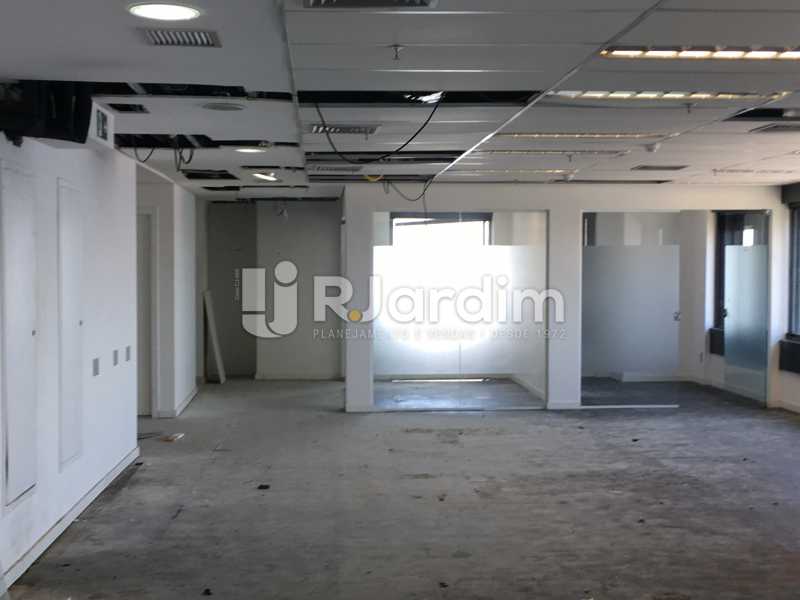 Conheça sala - área interna do imóvel - Sala Comercial Para Alugar - Centro - Rio de Janeiro - RJ - LASL00179 - 17 sala - área interna - Sala Comercial Para Alugar - Centro - Rio de Janeiro - RJ - LASL00179 - 17