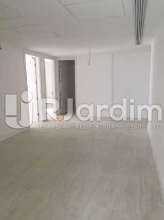 Conheça Sala Interior do imóvel - Apartamento À Venda - Barra da Tijuca - Rio de Janeiro - RJ - LAAP50044 - 11 Sala Interior - Apartamento À Venda - Barra da Tijuca - Rio de Janeiro - RJ - LAAP50044 - 11