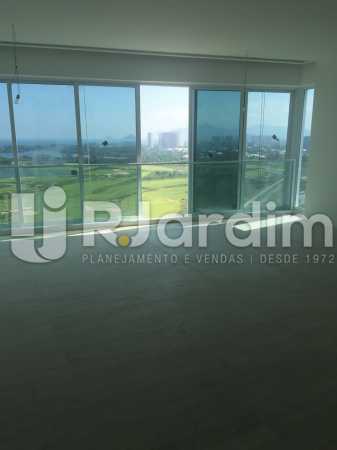 Conheça Quarto do imóvel - Apartamento À Venda - Barra da Tijuca - Rio de Janeiro - RJ - LAAP50044 - 16 Quarto - Apartamento À Venda - Barra da Tijuca - Rio de Janeiro - RJ - LAAP50044 - 16