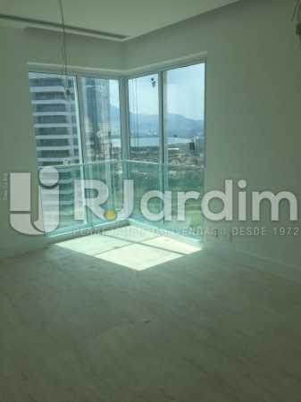 Conheça Quarto do imóvel - Apartamento À Venda - Barra da Tijuca - Rio de Janeiro - RJ - LAAP50044 - 15 Quarto - Apartamento À Venda - Barra da Tijuca - Rio de Janeiro - RJ - LAAP50044 - 15