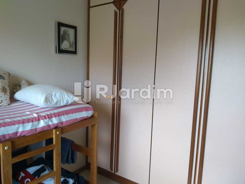 Conheça quarto do imóvel - Compra Venda Avaliação Imóveis Cobertura Lagoa 2 Quartos - LACO20092 - 16 quarto - Compra Venda Avaliação Imóveis Cobertura Lagoa 2 Quartos - LACO20092 - 16