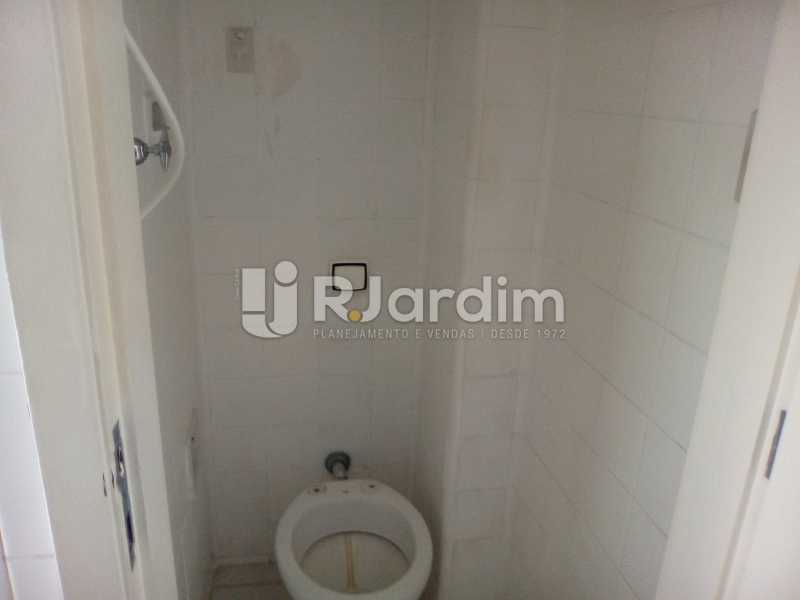 Conheça WC serviço do imóvel - Aluguel Administração Imóveis Apartamento Ipanema 3 Quartos - LAAP31879 - 16 WC serviço - Aluguel Administração Imóveis Apartamento Ipanema 3 Quartos - LAAP31879 - 16
