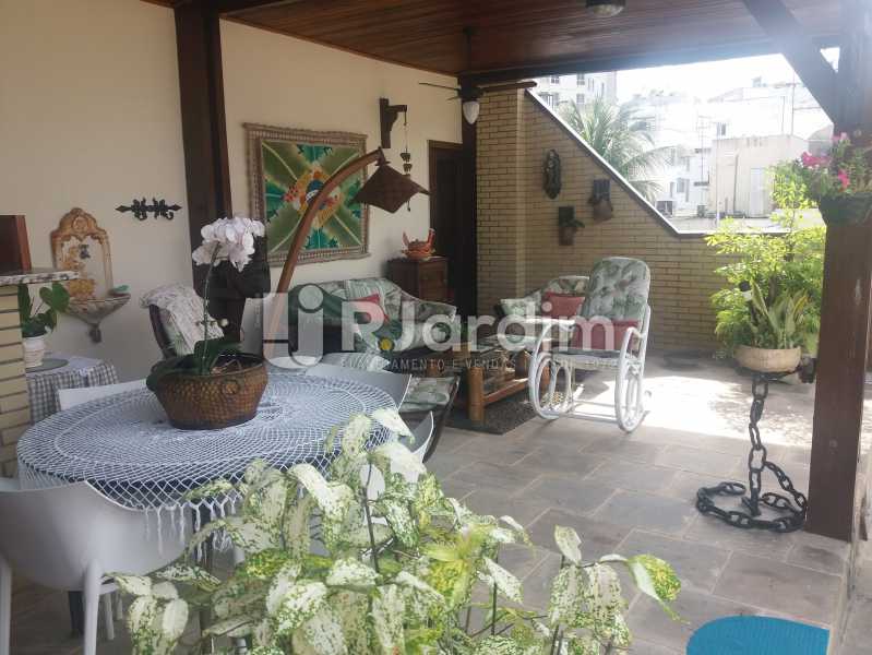 Conheça Terraço do imóvel - Cobertura À Venda - Copacabana - Rio de Janeiro - RJ - LACO30257 - 5 Terraço - Cobertura À Venda - Copacabana - Rio de Janeiro - RJ - LACO30257 - 5