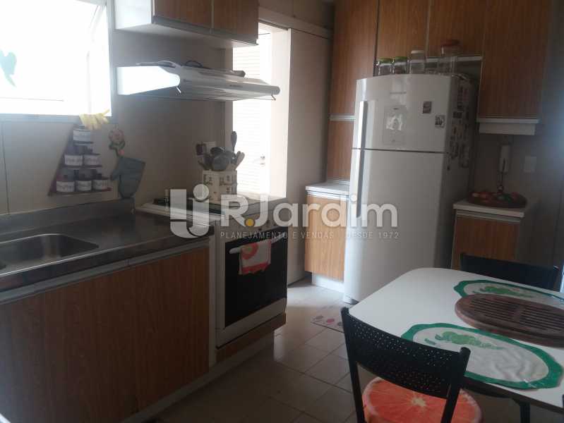 Conheça Copa,cozinha do imóvel - Cobertura À Venda - Copacabana - Rio de Janeiro - RJ - LACO30257 - 21 Copa,cozinha - Cobertura À Venda - Copacabana - Rio de Janeiro - RJ - LACO30257 - 21