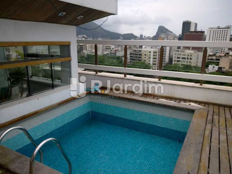 Conheça piscina / vista livre do imóvel - Cobertura À Venda - Ipanema - Rio de Janeiro - RJ - LACO30258 - 4 piscina / vista livre - Cobertura À Venda - Ipanema - Rio de Janeiro - RJ - LACO30258 - 4