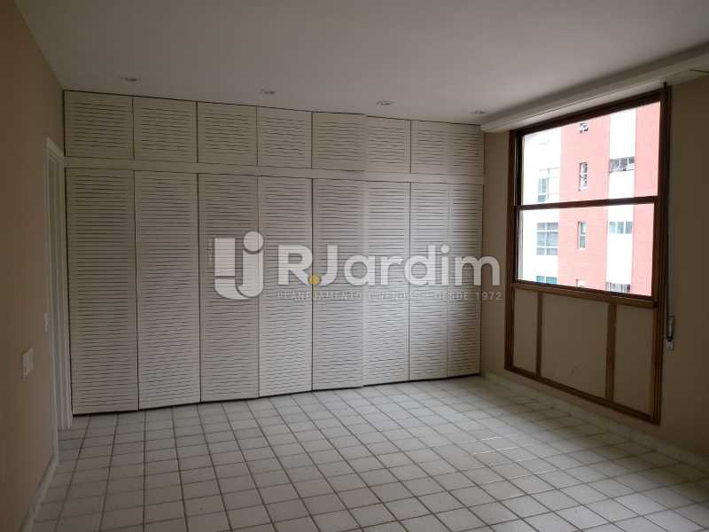 Conheça suíte master do imóvel - Cobertura À Venda - Ipanema - Rio de Janeiro - RJ - LACO30258 - 18 suíte master - Cobertura À Venda - Ipanema - Rio de Janeiro - RJ - LACO30258 - 18