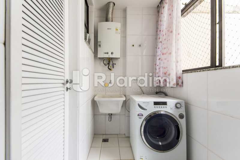 Conheça Área de serviço do imóvel - Apartamento À Venda - Barra da Tijuca - Rio de Janeiro - RJ - LAAP31885 - 17 Área de serviço - Apartamento À Venda - Barra da Tijuca - Rio de Janeiro - RJ - LAAP31885 - 17