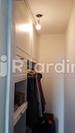 Conheça Closet do imóvel - Compra Venda Avaliação Apartamento Gávea 3 Quartos - LAAP31891 - 8 Closet - Compra Venda Avaliação Apartamento Gávea 3 Quartos - LAAP31891 - 8