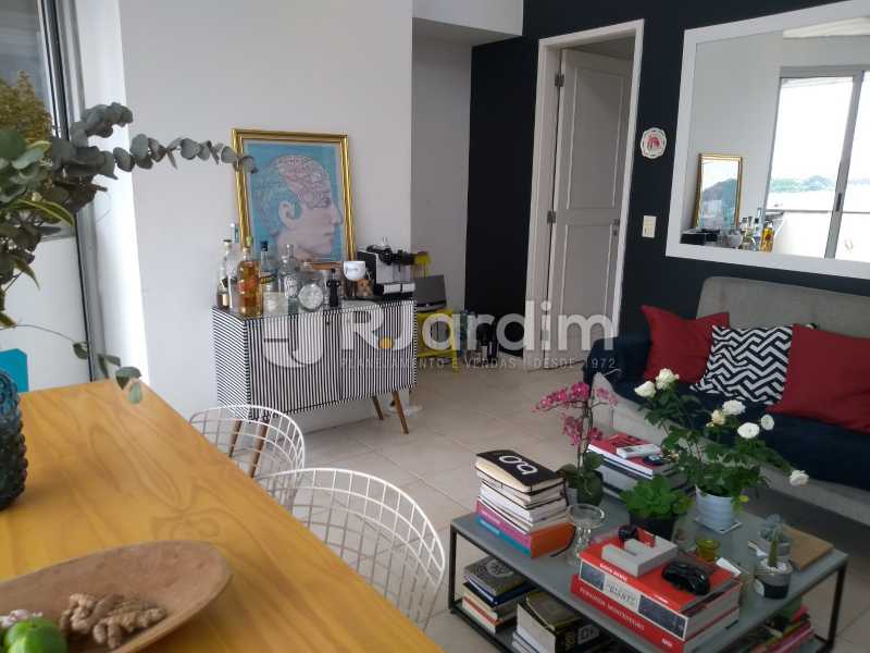 Conheça sala do imóvel - Cobertura para venda Avenida Alexandre Ferreira,Lagoa, Zona Sul,Rio de Janeiro - R$ 2.600.000 - LACO30259 - 14 sala - Cobertura para venda Avenida Alexandre Ferreira,Lagoa, Zona Sul,Rio de Janeiro - R$ 2.600.000 - LACO30259 - 14