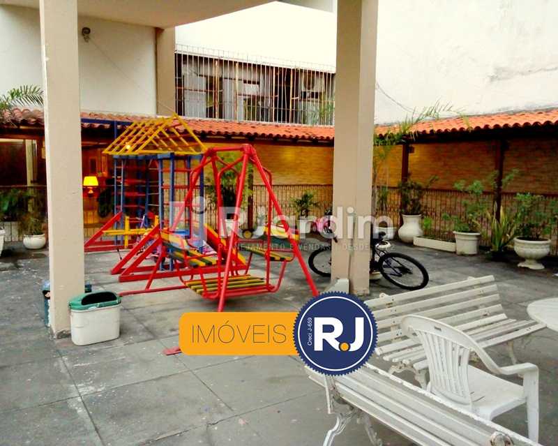 Conheça Play do imóvel - Compra Venda Avaliação Imóveis Apartamento Botafogo 2 Quartos - LAAP21352 - 24 Play - Compra Venda Avaliação Imóveis Apartamento Botafogo 2 Quartos - LAAP21352 - 24