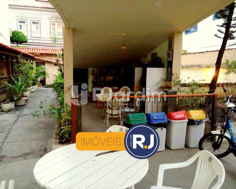 Conheça Play do imóvel - Compra Venda Avaliação Imóveis Apartamento Botafogo 2 Quartos - LAAP21352 - 26 Play - Compra Venda Avaliação Imóveis Apartamento Botafogo 2 Quartos - LAAP21352 - 26