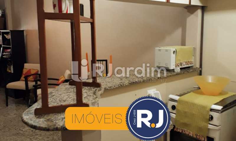 Conheça Detalhe Cozinha do imóvel - Compra Venda Avaliação Imóveis Kitnet/Conjugado Botafogo - LAKI10032 - 13 Detalhe Cozinha - Compra Venda Avaliação Imóveis Kitnet/Conjugado Botafogo - LAKI10032 - 13