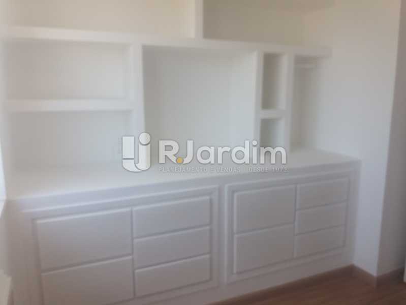 Conheça Quarto 1 do imóvel - Apartamento Rua Jardim Botânico,Jardim Botânico, Zona Sul,Rio de Janeiro, RJ À Venda, 3 Quartos, 73m² - LAAP31907 - 12 Quarto 1 - Apartamento Rua Jardim Botânico,Jardim Botânico, Zona Sul,Rio de Janeiro, RJ À Venda, 3 Quartos, 73m² - LAAP31907 - 12