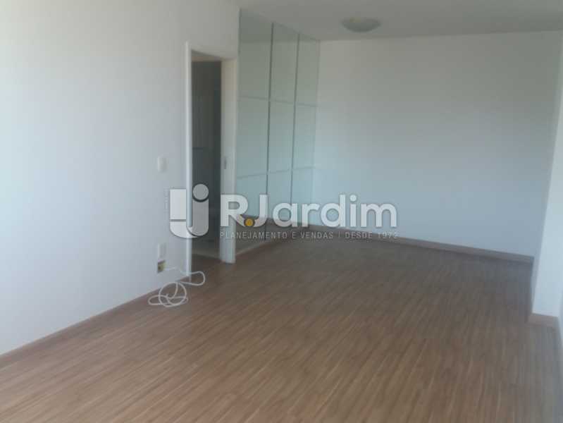 Conheça Sala do imóvel - Apartamento Rua Jardim Botânico,Jardim Botânico, Zona Sul,Rio de Janeiro, RJ À Venda, 3 Quartos, 73m² - LAAP31907 - 4 Sala - Apartamento Rua Jardim Botânico,Jardim Botânico, Zona Sul,Rio de Janeiro, RJ À Venda, 3 Quartos, 73m² - LAAP31907 - 4