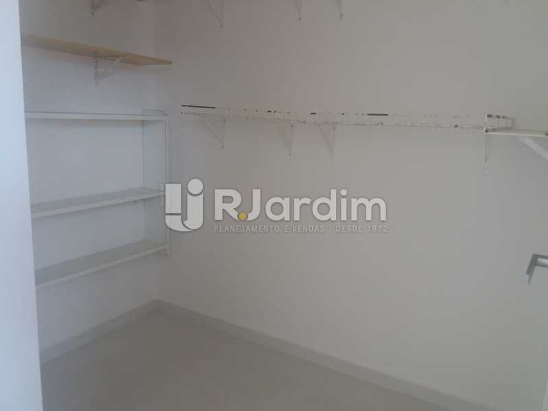 Conheça Dependência do imóvel - Apartamento Rua Jardim Botânico,Jardim Botânico, Zona Sul,Rio de Janeiro, RJ À Venda, 3 Quartos, 73m² - LAAP31907 - 21 Dependência - Apartamento Rua Jardim Botânico,Jardim Botânico, Zona Sul,Rio de Janeiro, RJ À Venda, 3 Quartos, 73m² - LAAP31907 - 21