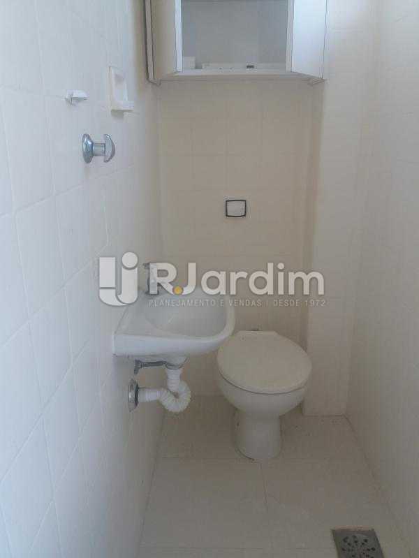 Conheça WC serviço do imóvel - Apartamento Rua Jardim Botânico,Jardim Botânico, Zona Sul,Rio de Janeiro, RJ À Venda, 3 Quartos, 73m² - LAAP31907 - 22 WC serviço - Apartamento Rua Jardim Botânico,Jardim Botânico, Zona Sul,Rio de Janeiro, RJ À Venda, 3 Quartos, 73m² - LAAP31907 - 22