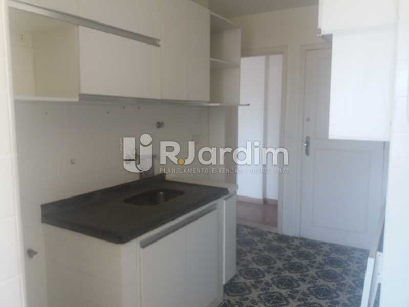 Conheça Cozinha do imóvel - Apartamento Rua Jardim Botânico,Jardim Botânico, Zona Sul,Rio de Janeiro, RJ À Venda, 3 Quartos, 73m² - LAAP31907 - 19 Cozinha - Apartamento Rua Jardim Botânico,Jardim Botânico, Zona Sul,Rio de Janeiro, RJ À Venda, 3 Quartos, 73m² - LAAP31907 - 19