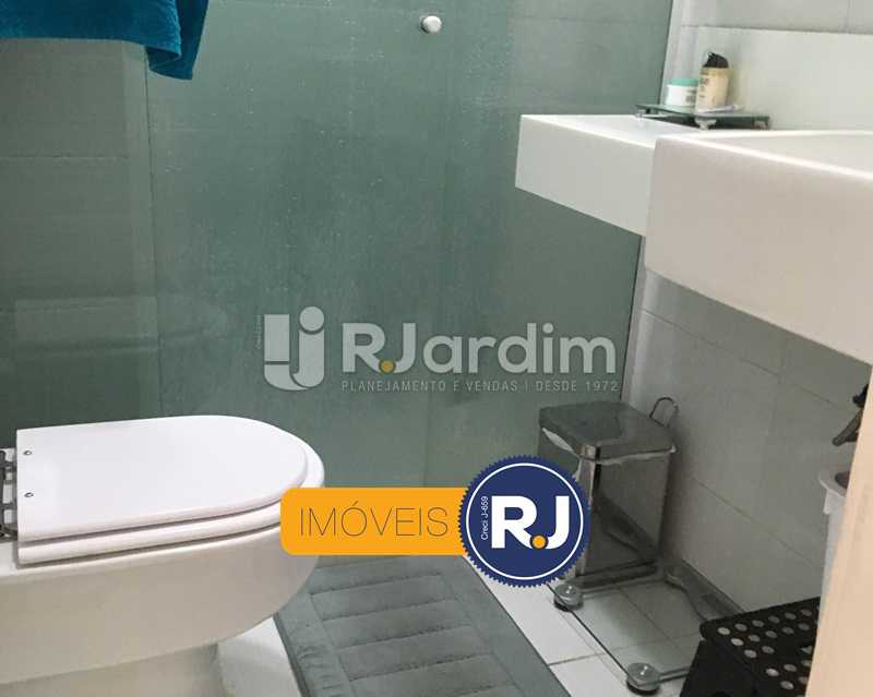 Conheça banheiro social do imóvel - Apartamento À Venda - Copacabana - Rio de Janeiro - RJ - LAAP21358 - 19 banheiro social - Apartamento À Venda - Copacabana - Rio de Janeiro - RJ - LAAP21358 - 19