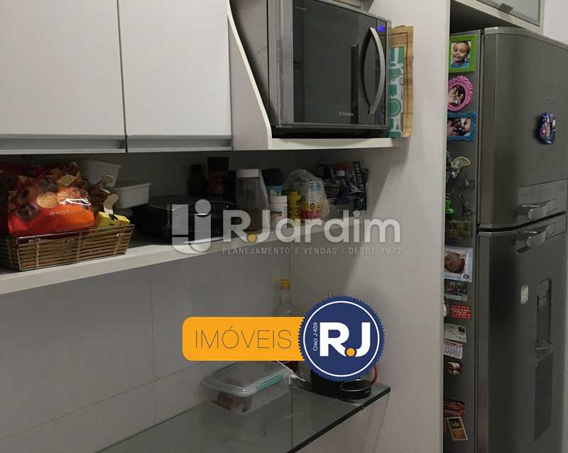 Conheça cozinha do imóvel - Apartamento À Venda - Copacabana - Rio de Janeiro - RJ - LAAP21358 - 16 cozinha - Apartamento À Venda - Copacabana - Rio de Janeiro - RJ - LAAP21358 - 16