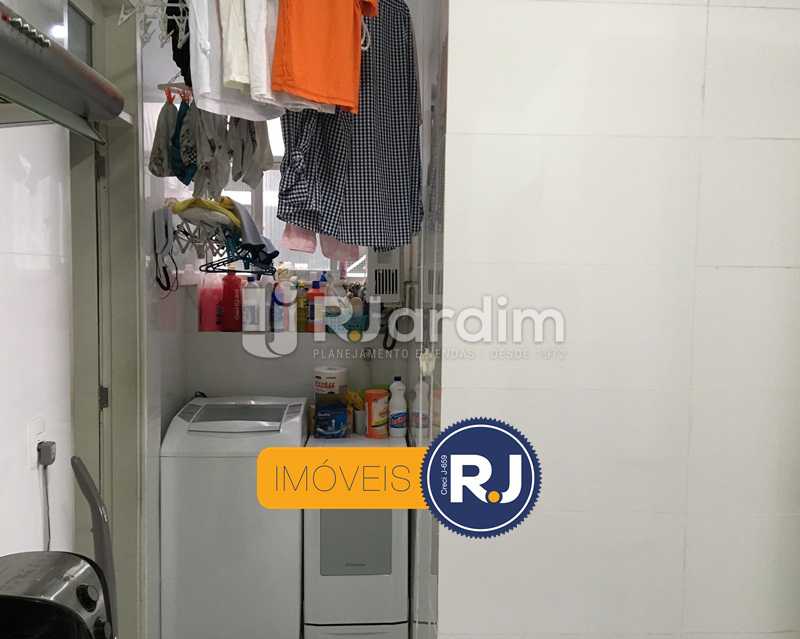 Conheça área de serviço do imóvel - Apartamento À Venda - Copacabana - Rio de Janeiro - RJ - LAAP21358 - 21 área de serviço - Apartamento À Venda - Copacabana - Rio de Janeiro - RJ - LAAP21358 - 21