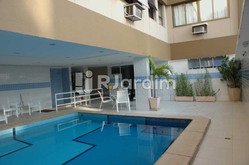 Conheça piscina / sauna do imóvel - Compra Venda Avaliação Imóveis Flat Residencial Ipanema 2 quartos - LAFL20084 - 14 piscina / sauna - Compra Venda Avaliação Imóveis Flat Residencial Ipanema 2 quartos - LAFL20084 - 14