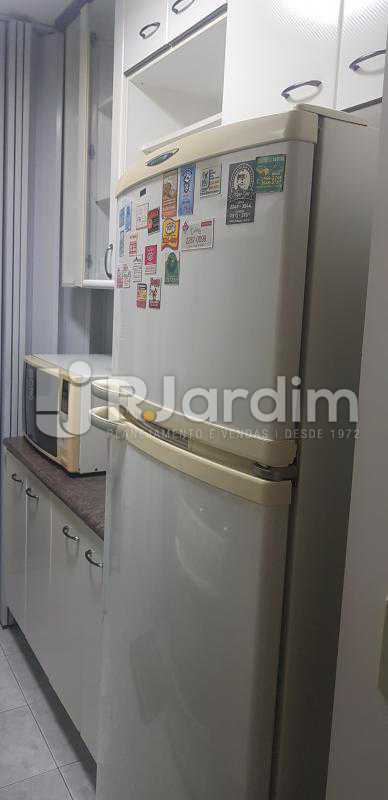 Conheça cozinha do imóvel - Compra Venda Avaliação Imóveis Flat Residencial Ipanema 2 quartos - LAFL20084 - 9 cozinha - Compra Venda Avaliação Imóveis Flat Residencial Ipanema 2 quartos - LAFL20084 - 9