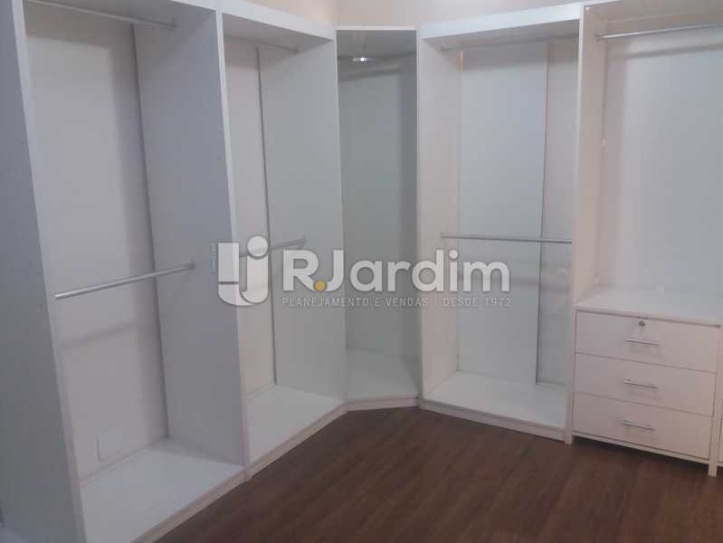 Conheça Closet do imóvel - Casa À Venda - Humaitá - Rio de Janeiro - RJ - LACA40041 - 13 Closet - Casa À Venda - Humaitá - Rio de Janeiro - RJ - LACA40041 - 13