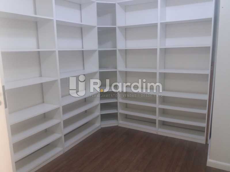 Conheça Closet do imóvel - Casa À Venda - Humaitá - Rio de Janeiro - RJ - LACA40041 - 14 Closet - Casa À Venda - Humaitá - Rio de Janeiro - RJ - LACA40041 - 14