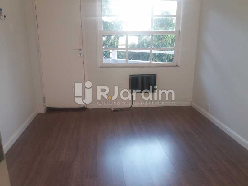 Conheça Quarto 1 do imóvel - Casa À Venda - Humaitá - Rio de Janeiro - RJ - LACA40041 - 16 Quarto 1 - Casa À Venda - Humaitá - Rio de Janeiro - RJ - LACA40041 - 16