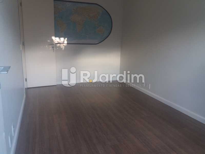 Conheça Quarto 1 do imóvel - Casa À Venda - Humaitá - Rio de Janeiro - RJ - LACA40041 - 17 Quarto 1 - Casa À Venda - Humaitá - Rio de Janeiro - RJ - LACA40041 - 17