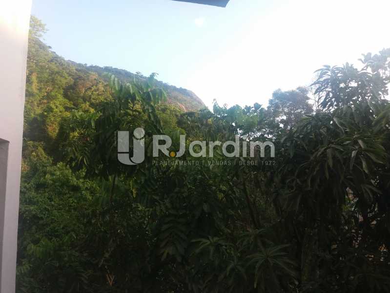 Conheça Vista / quartos do imóvel - Casa À Venda - Humaitá - Rio de Janeiro - RJ - LACA40041 - 19 Vista / quartos - Casa À Venda - Humaitá - Rio de Janeiro - RJ - LACA40041 - 19