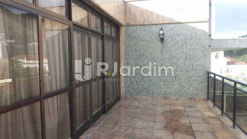 Conheça 7 Varanda do 2° piso do imóvel - Compra Venda Imóveis Cobertura Tijuca 4 Quartos - LACO40168 - 8 7 Varanda do 2° piso - Compra Venda Imóveis Cobertura Tijuca 4 Quartos - LACO40168 - 8