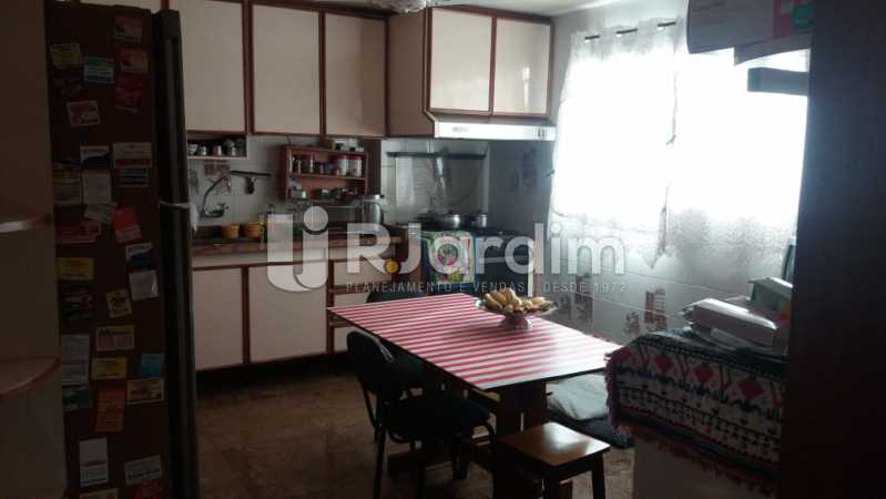 Conheça 13 Copa cozinha do imóvel - Compra Venda Imóveis Cobertura Tijuca 4 Quartos - LACO40168 - 14 13 Copa cozinha - Compra Venda Imóveis Cobertura Tijuca 4 Quartos - LACO40168 - 14