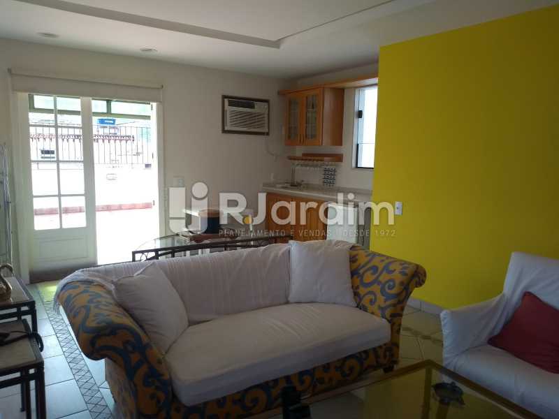 Conheça sala de tv / terraço do imóvel - Compra Venda Avaliação Imóveis Cobertura Ipanema 4 quartos - LACO40162 - 8 sala de tv / terraço - Compra Venda Avaliação Imóveis Cobertura Ipanema 4 quartos - LACO40162 - 8