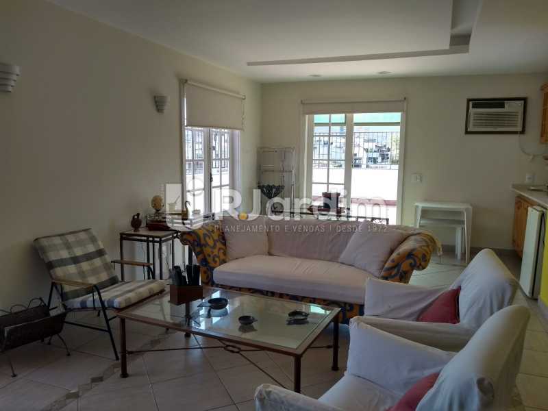 Conheça sala de tv / terraço do imóvel - Compra Venda Avaliação Imóveis Cobertura Ipanema 4 quartos - LACO40162 - 22 sala de tv / terraço - Compra Venda Avaliação Imóveis Cobertura Ipanema 4 quartos - LACO40162 - 22