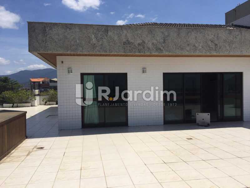 Conheça Fachada do imóvel - Compra Venda Avaliação Imóveis Cobertura Recreio dos Bandeirantes 4 Quartos - LACO40164 - 22 Fachada - Compra Venda Avaliação Imóveis Cobertura Recreio dos Bandeirantes 4 Quartos - LACO40164 - 22