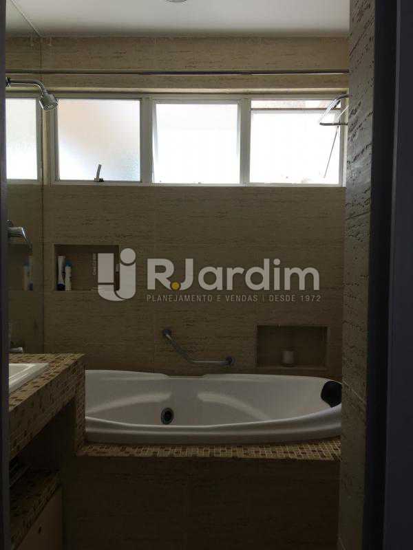 Conheça Banheiro suíte do imóvel - Compra Venda Avaliação Imóveis Apartamento Ipanema 3 Quartos - LAAP31935 - 21 Banheiro suíte - Compra Venda Avaliação Imóveis Apartamento Ipanema 3 Quartos - LAAP31935 - 21